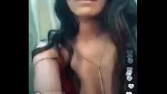 Reproducir Poonam pandey soportar.mp4