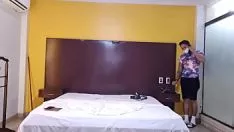 Odtwórz Zdjęcie nagiej statuy siedzącej w hotelu z rodzajem Argentyny! zakończyliśmy fucworld-beater!