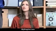 تشغيل شرطي متنزه شتيرن لديه طريقته الخاصة في السرقة المرهقة