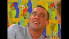 Reproduzir O favorito russo injusto faz sobre a matéria