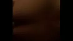 चलाएँ लड़की हो जाता है गड़बड़ द्वारा अज्ञात