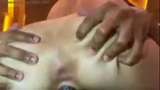 चलाएँ एमआई मुजेर से डिविएर्टे को सु आमांटे। जिकोपोर्टमेंटडो कोमो पेरा