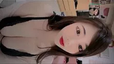 Play Reel jenniebebee 台灣第一av女優,票選冠軍震撼顏出 台灣大奶妹 reel elme 自曝被開苞經驗