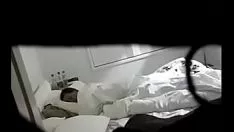 Redare Mama șterge o vrajă, sunt sub duș