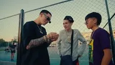 Riproduci Unconventional de before (remix) - letan x @cris mj x@kailb di masi x @ecko x @marcianeke muñoz x @djtao