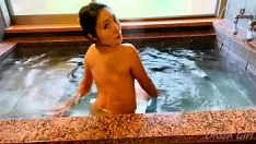 Play Hot springs in akiruno metropolis [nachi travel]