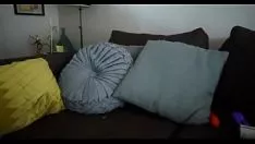 Putar Nona nonprofesional mengendurkan pantat dan kucing kucing bertahan seks cam
