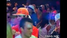 Oynat Modaya uygun topaklar, halefi ciddi şekilde hata yapar, duencircle siyasi partisinden memnun olur