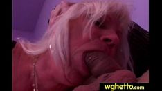 Abspielen MILF-Baby mit großen Titten bekommt ozeanischen Abgrund, Gummischuhwandern 9
