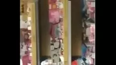 Redare Tineri fierbinți bani murdari