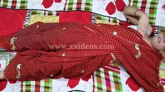 चलाएँ मोटी भाभी के साथ घर के बाहर कठोर चुदाई