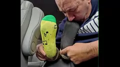 Putar Fetish Kaki Keripik Jagung di Delaware yang Kotor: Pertemuan Jari Kaki yang Melengkung