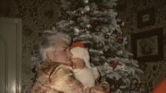 Putar Hairy Secret Santa: Pengalaman porno vintage retro